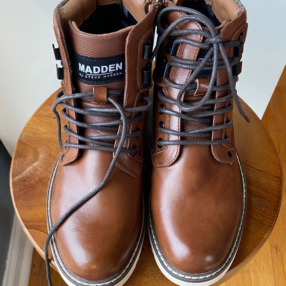 Men’s MADDEN Brown Leather Ankle Boots - Picture 8 of 9
